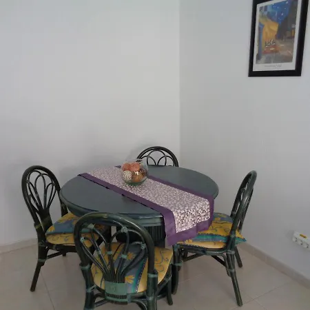 Edificio Topacio Apartment